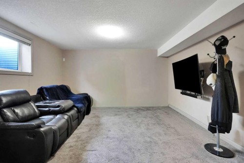 332 Saddlemont Boulevard Ne, Calgary, AB 