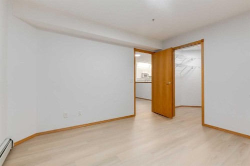 244-8535 Bonaventure Drive Se, Calgary, AB - Indoor Photo Showing Other Room