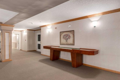 244-8535 Bonaventure Drive Se, Calgary, AB - Indoor Photo Showing Other Room
