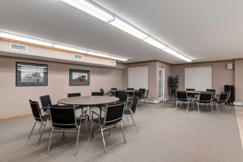 244-8535 Bonaventure Drive Se, Calgary, AB - Indoor Photo Showing Dining Room