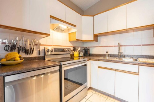 128 Sunvale Crescent Se, Calgary, AB 