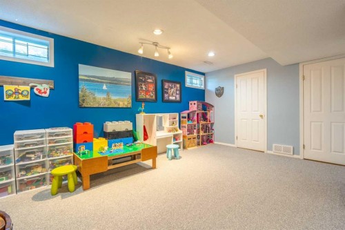 128 Sunvale Crescent Se, Calgary, AB 