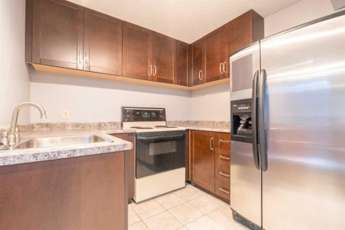 128 Sunvale Crescent Se, Calgary, AB 