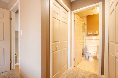 128 Sunvale Crescent Se, Calgary, AB 