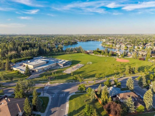 128 Sunvale Crescent Se, Calgary, AB 