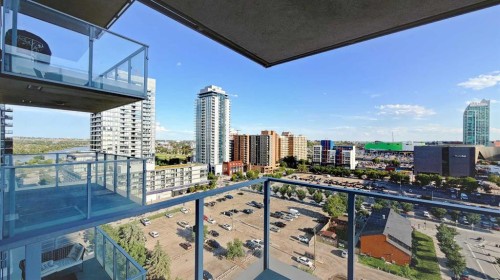 1207-510 6 Avenue Se, Calgary, AB - Outdoor With Balcony With View