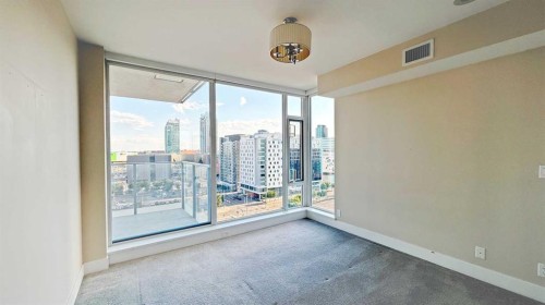 1207-510 6 Avenue Se, Calgary, AB - Indoor Photo Showing Other Room