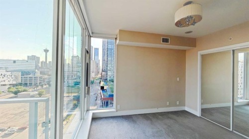 1207-510 6 Avenue Se, Calgary, AB - Indoor Photo Showing Other Room