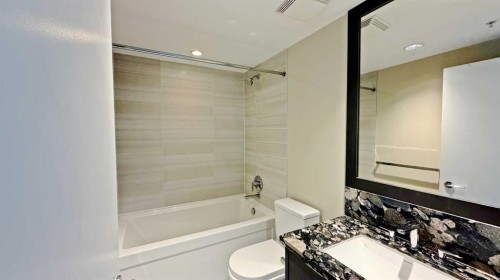 1207-510 6 Avenue Se, Calgary, AB - Indoor Photo Showing Bathroom