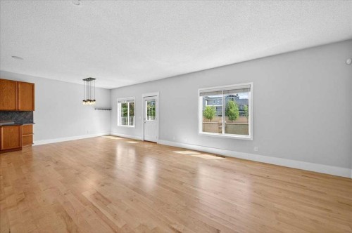 18 Cougarstone Bay Sw, Calgary, AB - Indoor