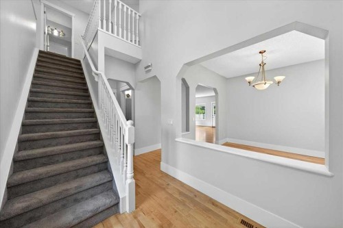 18 Cougarstone Bay Sw, Calgary, AB - Indoor Photo Showing Other Room