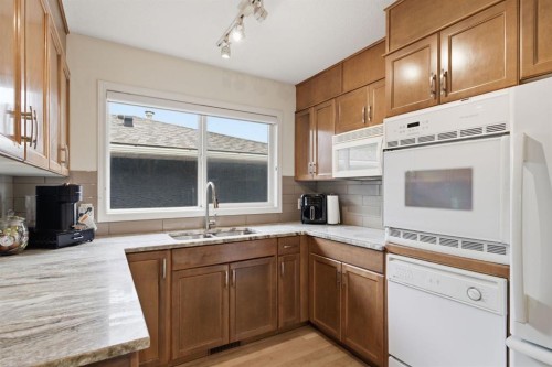 4752 Nipawin Crescent Nw, Calgary, AB 