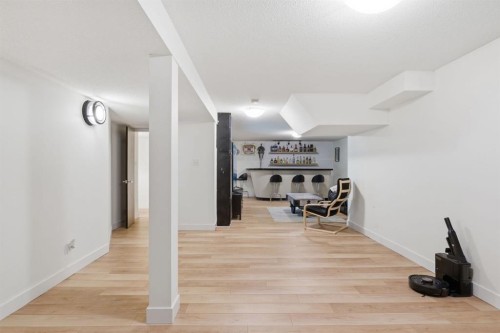 4752 Nipawin Crescent Nw, Calgary, AB 