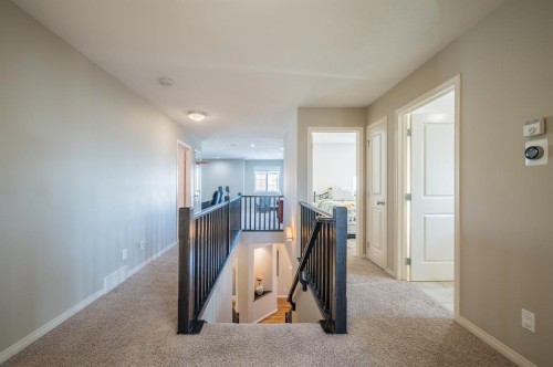 7 Aspen Stone Grove Sw, Calgary, AB 