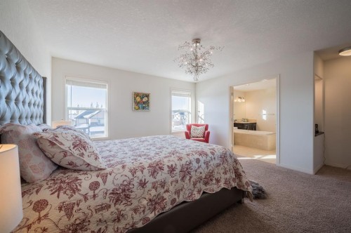 7 Aspen Stone Grove Sw, Calgary, AB 