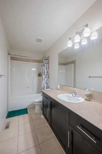 7 Aspen Stone Grove Sw, Calgary, AB 