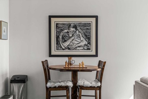 3-601 4, Canmore, AB - Indoor Photo Showing Dining Room