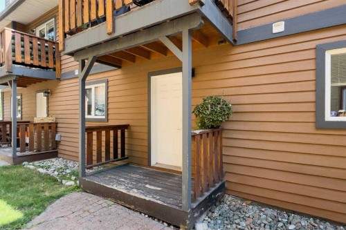 3-601 4, Canmore, AB - Outdoor With Exterior