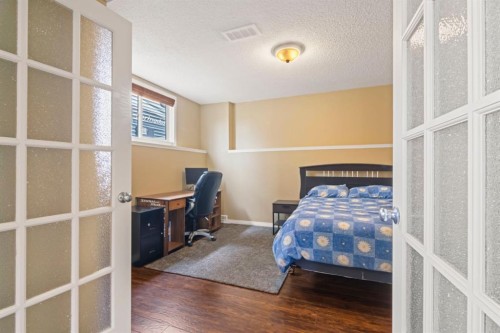 303 Railway Point Se, Langdon, AB 