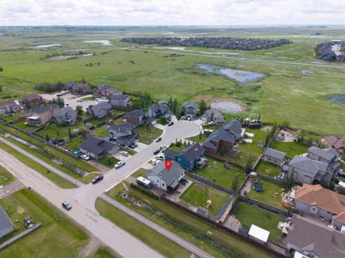 303 Railway Point Se, Langdon, AB 