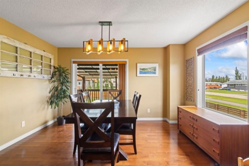 303 Railway Point Se, Langdon, AB 