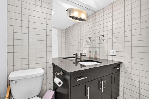 307-3717 42 Street Nw, Calgary, AB - Indoor Photo Showing Other Room