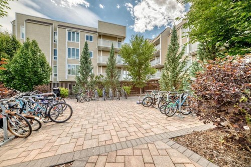 307-3717 42 Street Nw, Calgary, AB - Outdoor