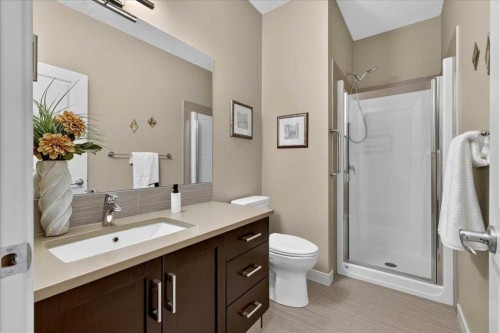 295 Tremblant Way Sw, Calgary, AB 