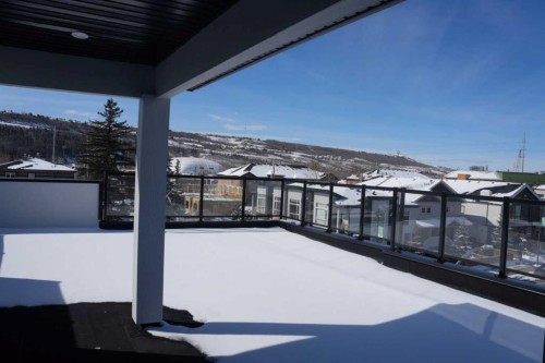 4744 Bowness Road, Calgary, AB 
