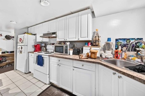 23 Spruce Crescent, St. Albert, AB 