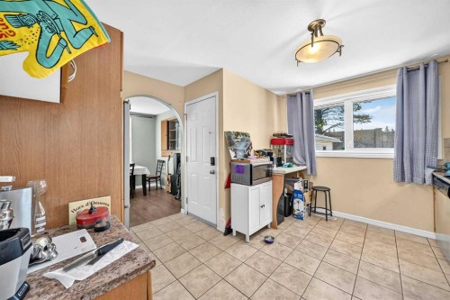 23 Spruce Crescent, St. Albert, AB 