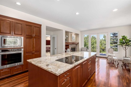 33 Ridge Pointe Drive, Heritage Pointe, AB - Indoor Photo Showing Kitchen With Upgraded Kitchen