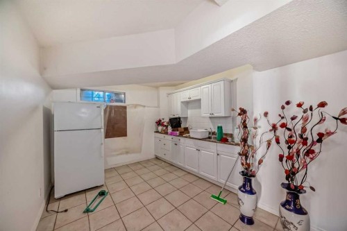 183 Christie Park Hill Sw, Calgary, AB - Indoor