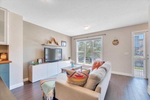 2520 Eversyde Avenue Sw, Calgary, AB - Indoor Photo Showing Living Room