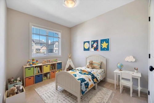 2520 Eversyde Avenue Sw, Calgary, AB - Indoor Photo Showing Bedroom