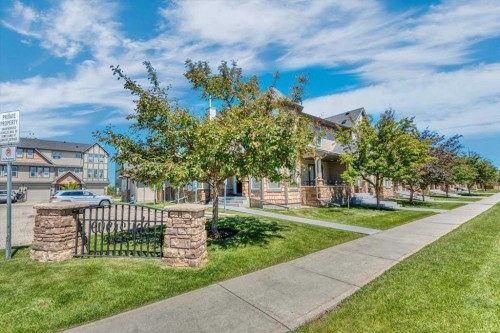 2520 Eversyde Avenue Sw, Calgary, AB - Outdoor