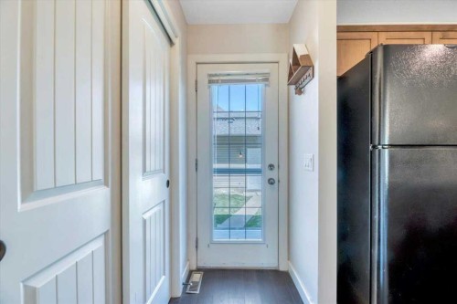2520 Eversyde Avenue Sw, Calgary, AB - Indoor Photo Showing Other Room