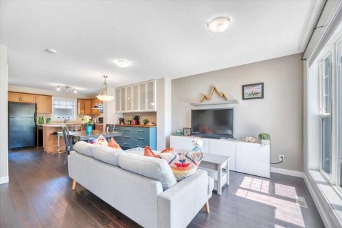 2520 Eversyde Avenue Sw, Calgary, AB - Indoor Photo Showing Living Room
