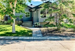 2024 Chicoutimi Drive NW Calgary, AB T2L 0V7