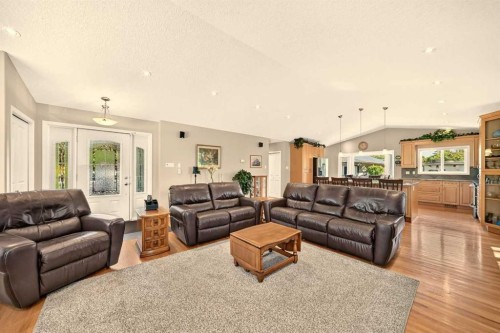 2024 Chicoutimi Drive Nw, Calgary, AB 