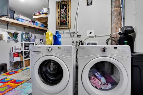 10505 Cityscape Drive, Calgary, AB - Indoor Photo Showing Laundry Room