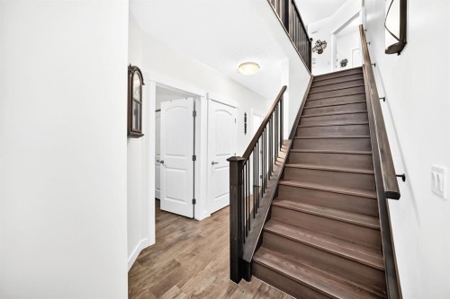 123 Nolancrest Circle Nw, Calgary, AB 