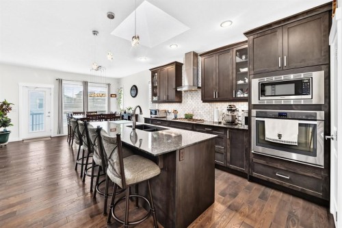 123 Nolancrest Circle Nw, Calgary, AB 