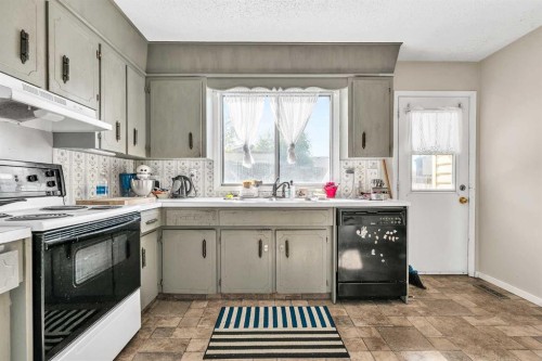 140 Dalhousie Road Nw, Calgary, AB 