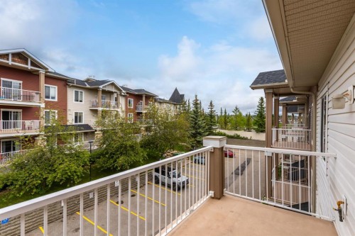 5310-70 Panamount Drive Nw, Calgary, AB 