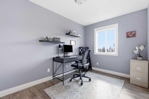 4 Cougar Ridge Mews Sw, Calgary, AB 