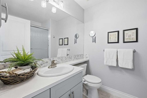 4 Cougar Ridge Mews Sw, Calgary, AB 