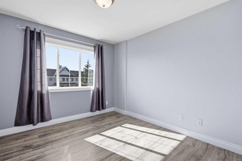 4 Cougar Ridge Mews Sw, Calgary, AB 