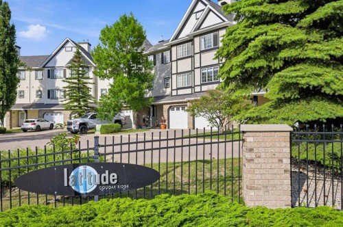 4 Cougar Ridge Mews Sw, Calgary, AB 