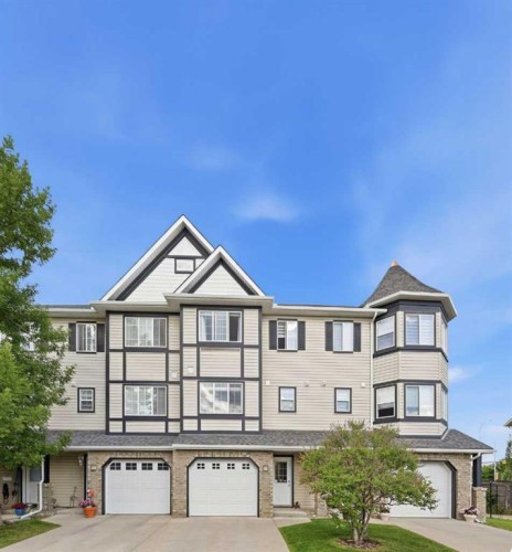 4 Cougar Ridge Mews Sw, Calgary, AB 